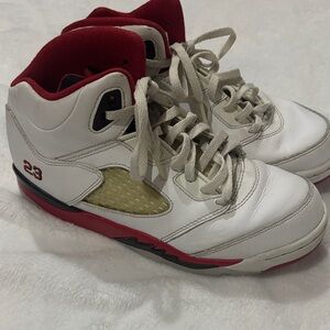 Nike Air Jordan 5 Retro "Fire Red" sneaker size 3